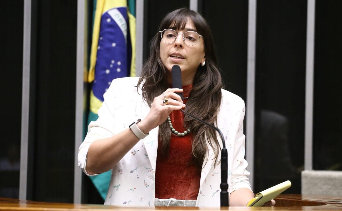 Deputada Natália Bonavides denuncia ameaças de violência em mensagem