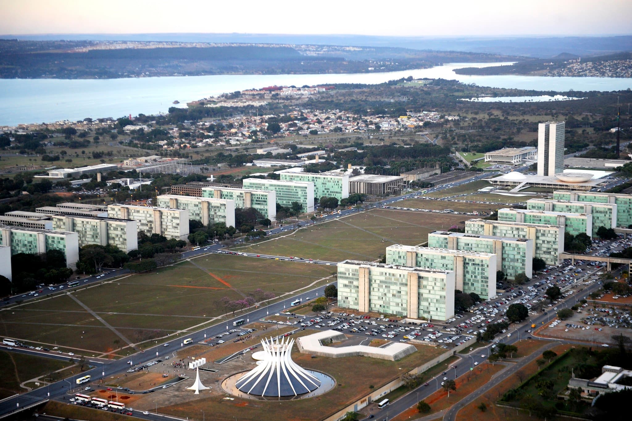 Ponto facultativo do Dia do Servidor será em 30 de outubro de 2026