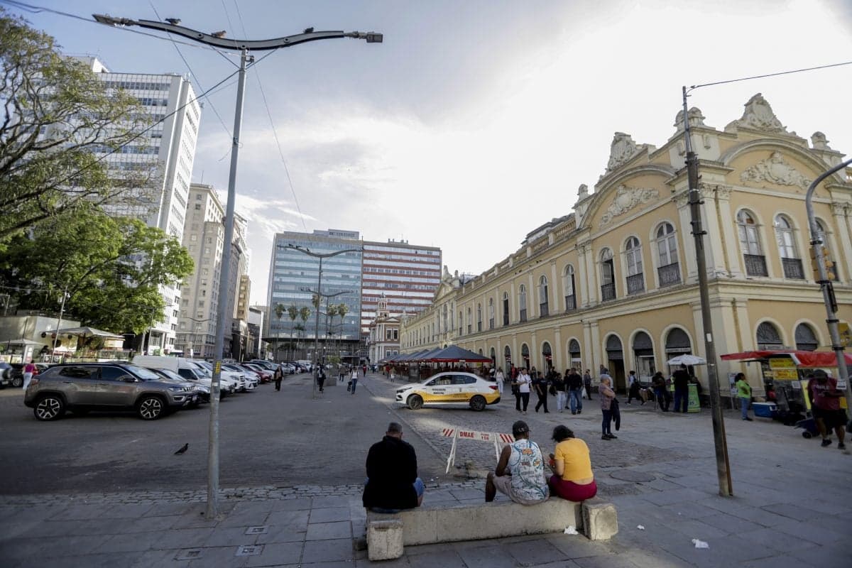 Porto Alegre registra frio intenso e se prepara para aquecimento