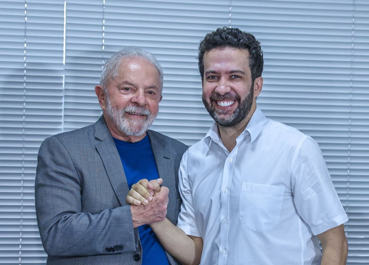 TSE suspende canal de WhatsApp 'Exército do Lula' até o segundo turno
