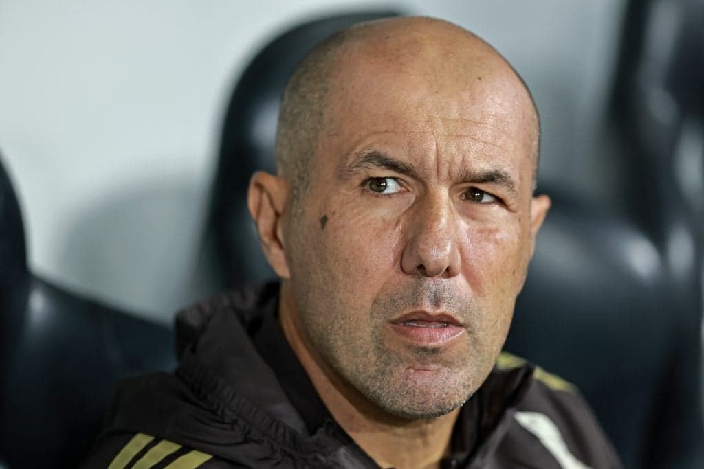 Leonardo Jardim lamenta empate do Flamengo e critica erros da arbitragem