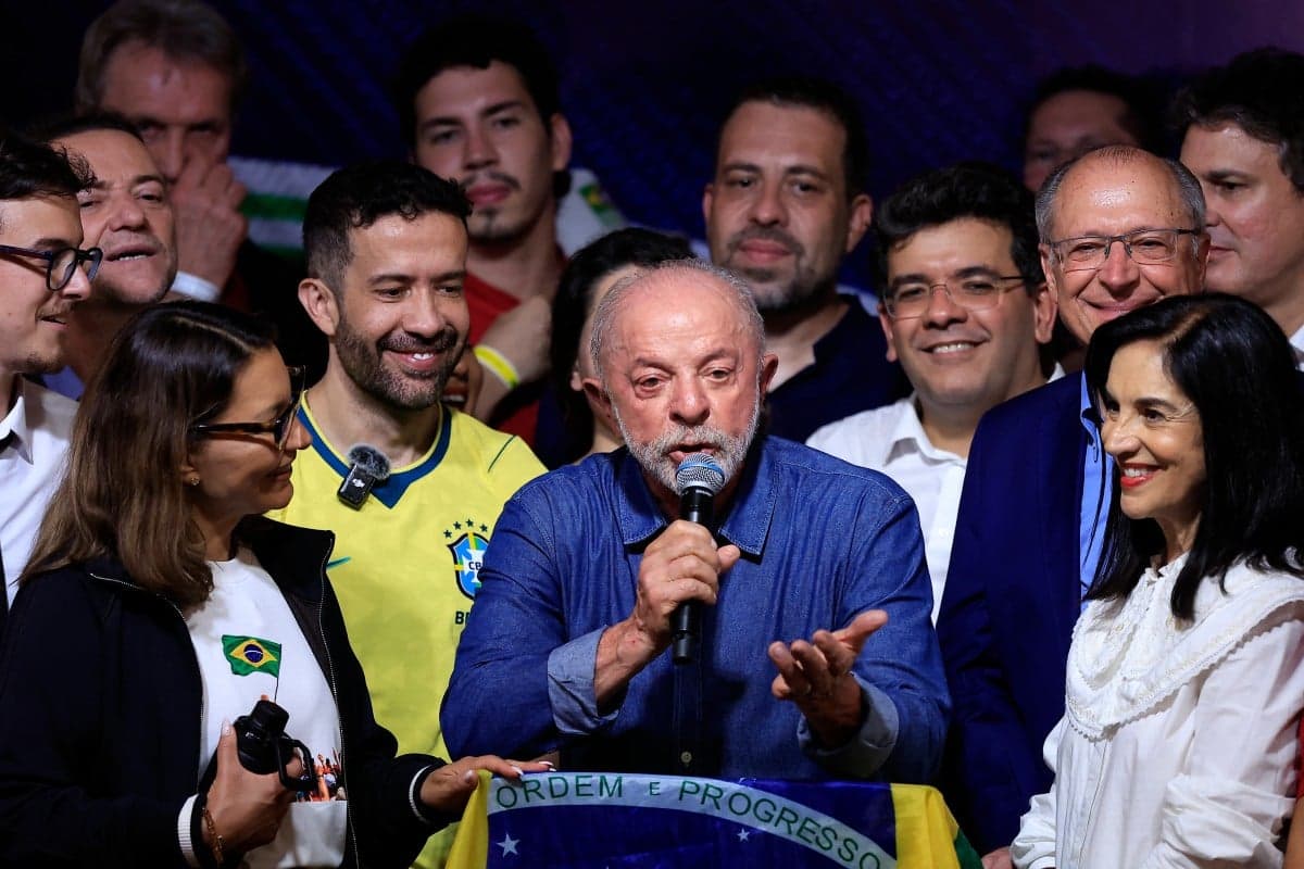 Lula promete ampliar participação popular e reforçar comunicação digital em novo mandato