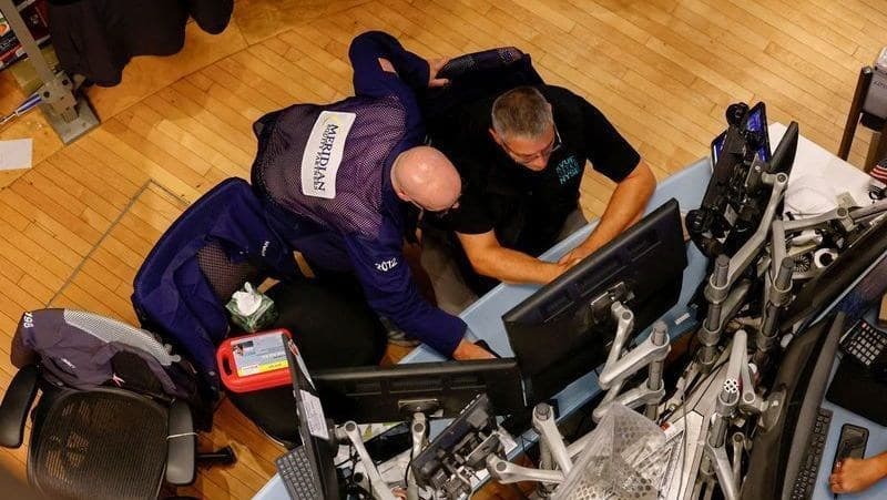 Wall Street encerra sexta-feira com quedas significativas nos índices