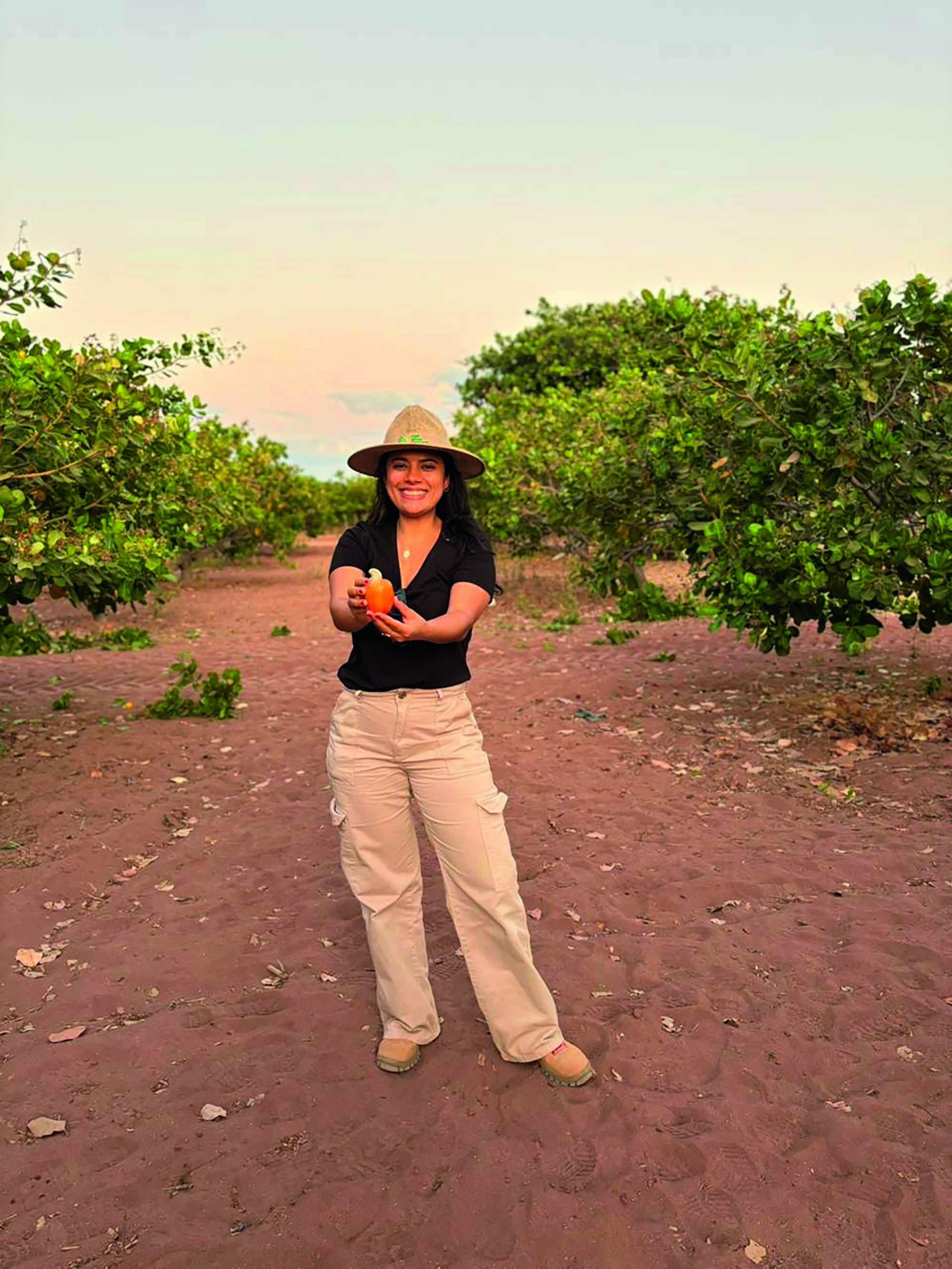 Elienai Trindade transforma caju em estratégia de sobrevivência no agro