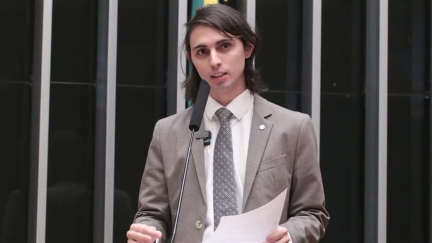 Projeto de Lei de Amom Mandel Vincula Rótulos a Resíduos de Agrotóxicos