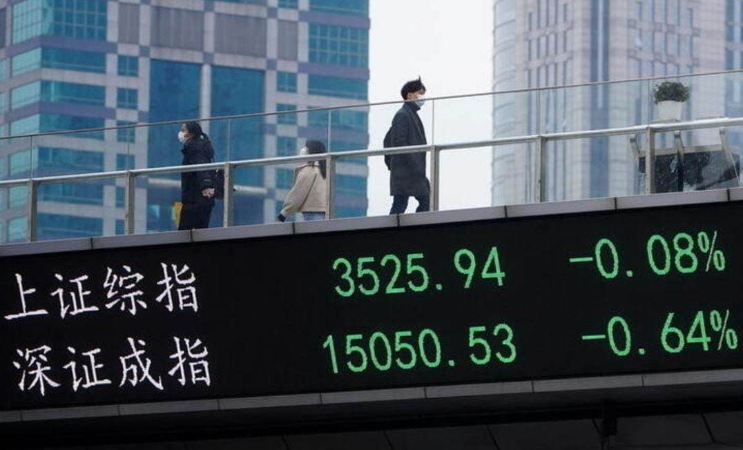Mercados asiáticos reagem a alta em ações de tecnologia e IA