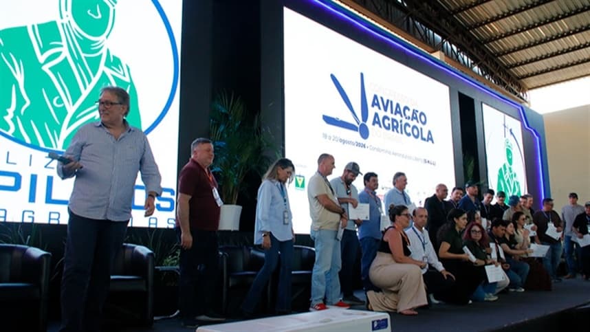Congresso AvAg celebra 80 anos da aviação agrícola em Orlândia