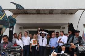 Abalo Sísmico Revela Tensões Sociais na Colômbia