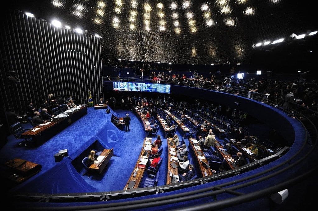 Discussão sobre PEC que elimina escala 6x1 inicia no Senado nesta terça
