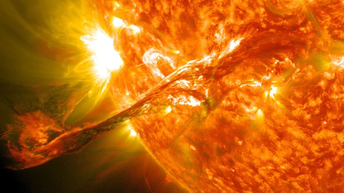 Tempestade solar provocará auroras até 29 de agosto