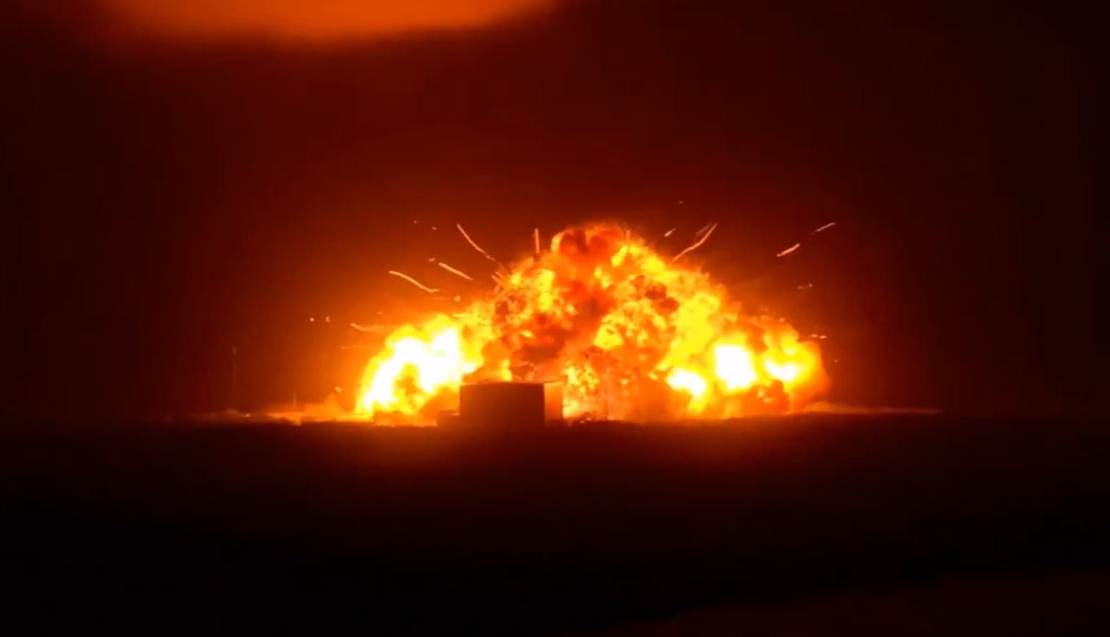 Explosão da New Glenn durante teste na Blue Origin causa preocupação