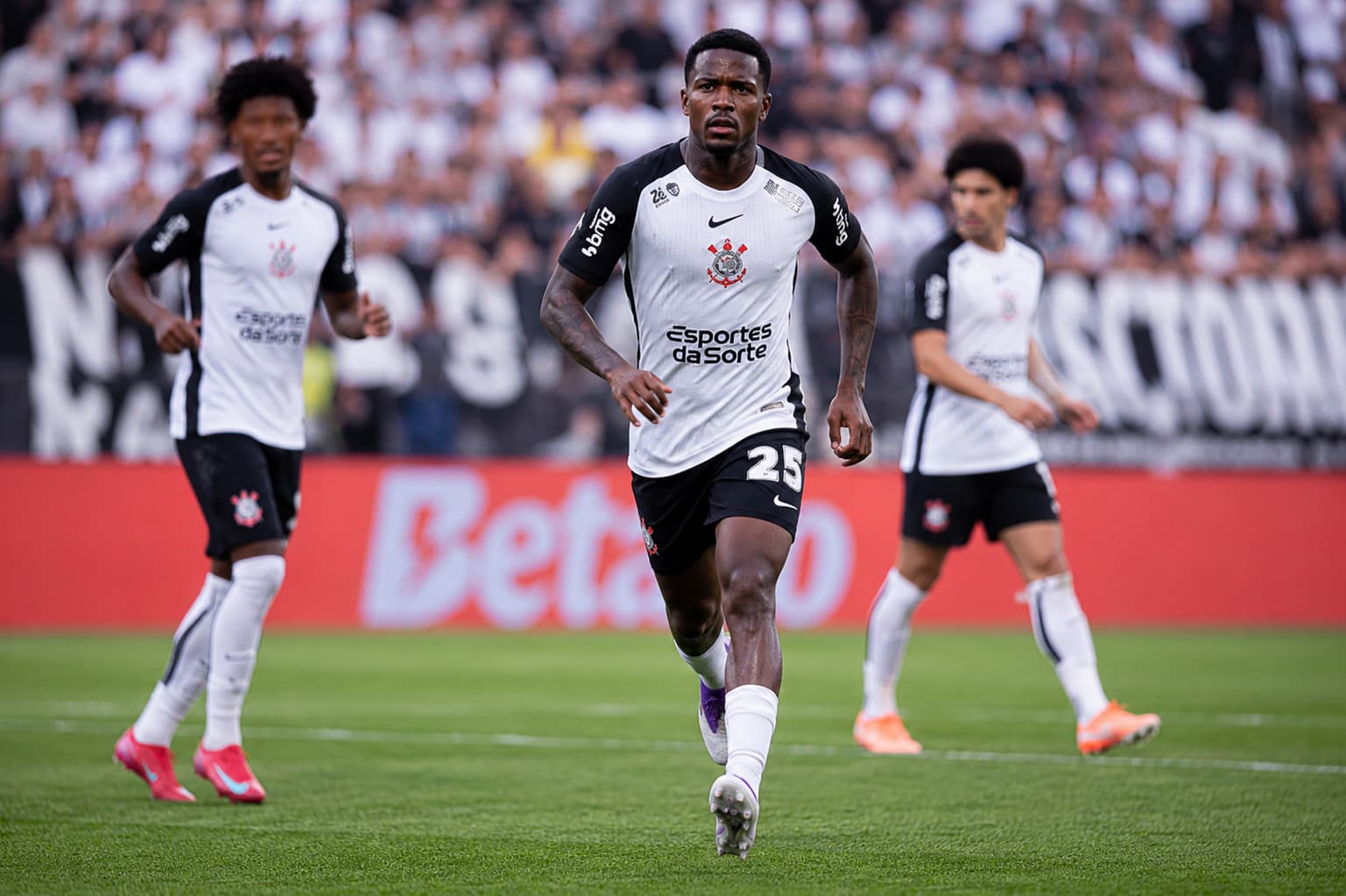 Corinthians: MP pede prisão preventiva do vice‑presidente em investigação sobre materiais da Nike