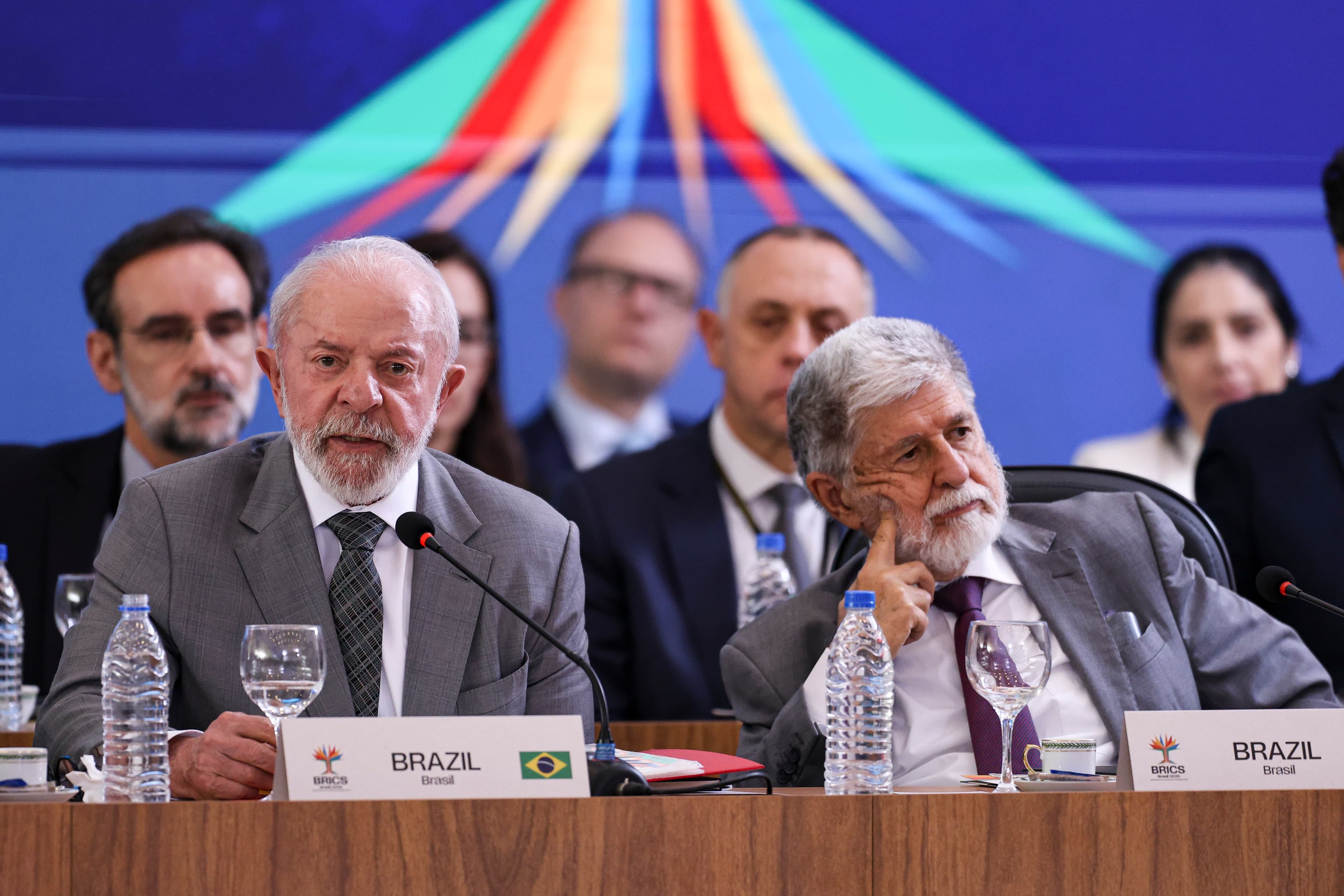 Celso Amorim critica 'Escudo das Américas' como cerco ao Brasil
