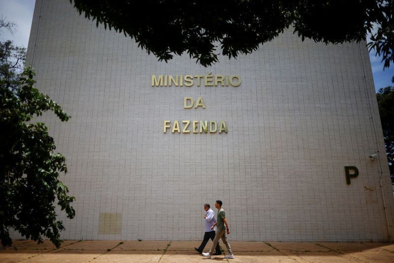 Ministérios criam comitê para regulamentar Programa de Alimentação do Trabalhador