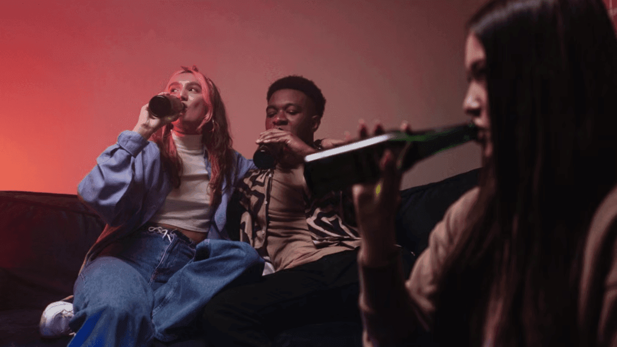 Pesquisa da Unifesp analisa impacto do álcool na adolescência sobre a vida adulta