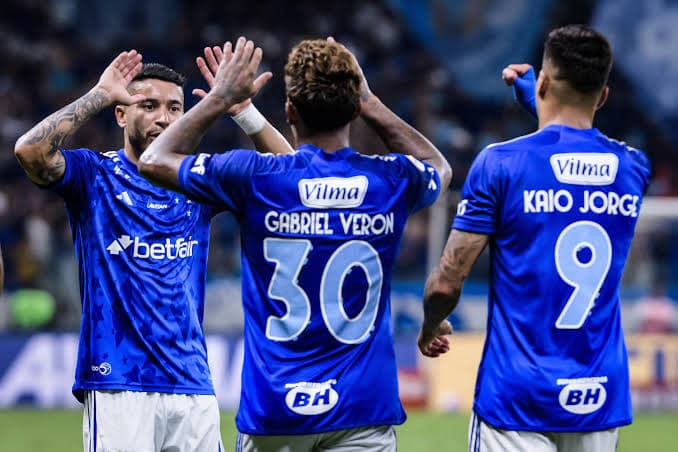 Cruzeiro hoje: Raposa fecha preparação para duelo decisivo contra o Flamengo pela Libertadores