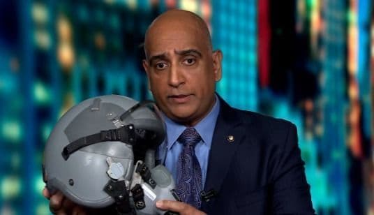 EUA intensificam busca por tripulante de caça abatido no Irã