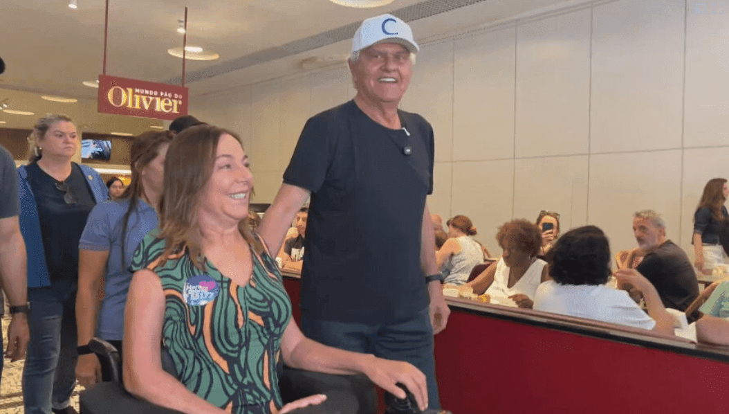 Candidato Ronaldo Caiado propõe apoio às mães atípicas e uso de IA