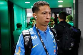 Mauro Júnior: O Lateral que Brilha na Seleção Brasileira