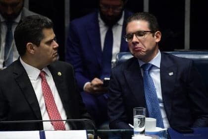 Congresso derruba veto de Lula e gera retrocesso político no Brasil