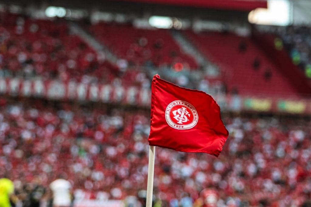 Delcir Sonda critica gestão do Inter e alerta sobre rebaixamento