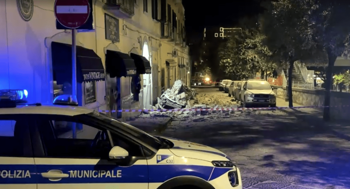 Terremoto de 4,7 na Itália causa danos em Nápoles
