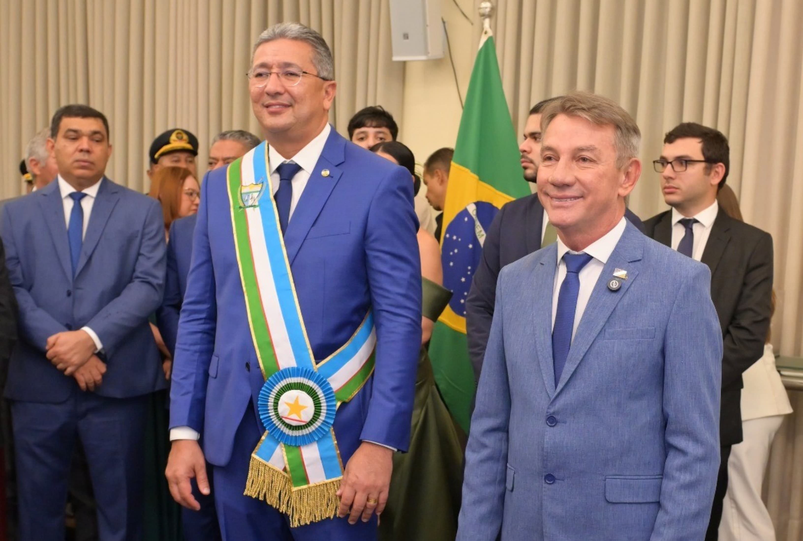 TSE decide cassar governador de RR e torna Denarium inelegível