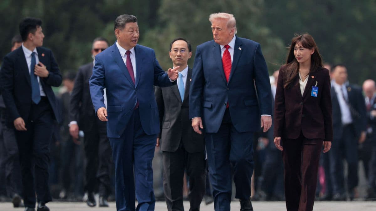 Trump adianta negociação de armas com Taiwan, dependente da China