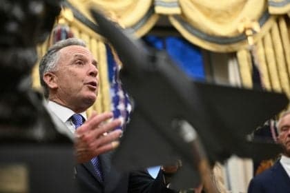 Steve Witkoff visita Catar para reuniões com Irã no Oriente Médio