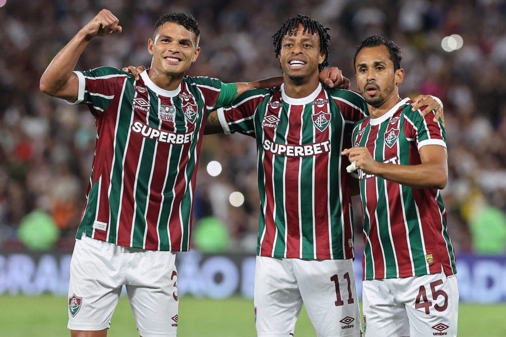 Thiago Silva revela dores, mas brilha em vitória do Fluminense na Libertadores