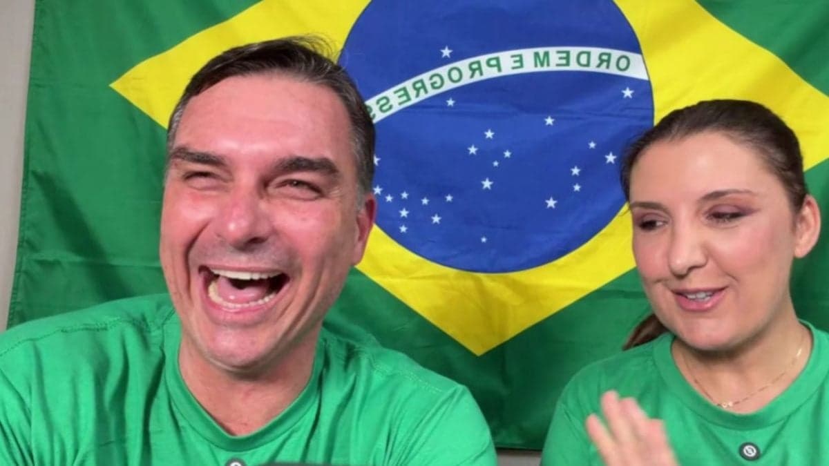 Flávio Bolsonaro enfrenta resistência para vice na sua campanha