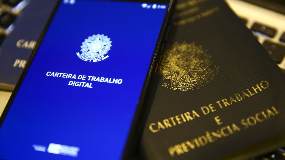 Senado aprova redução da carga horária semanal para 40 horas