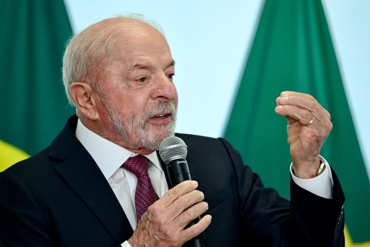 Lula cai para a sétima posição no ranking de popularidade na América Latina
