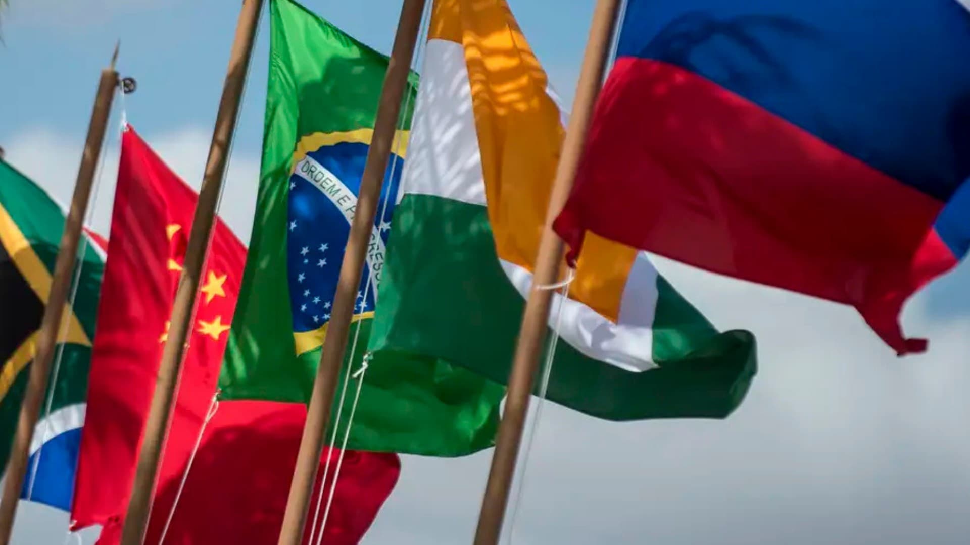 Eleições 2026: Brasil em meio a desafios geopolíticos