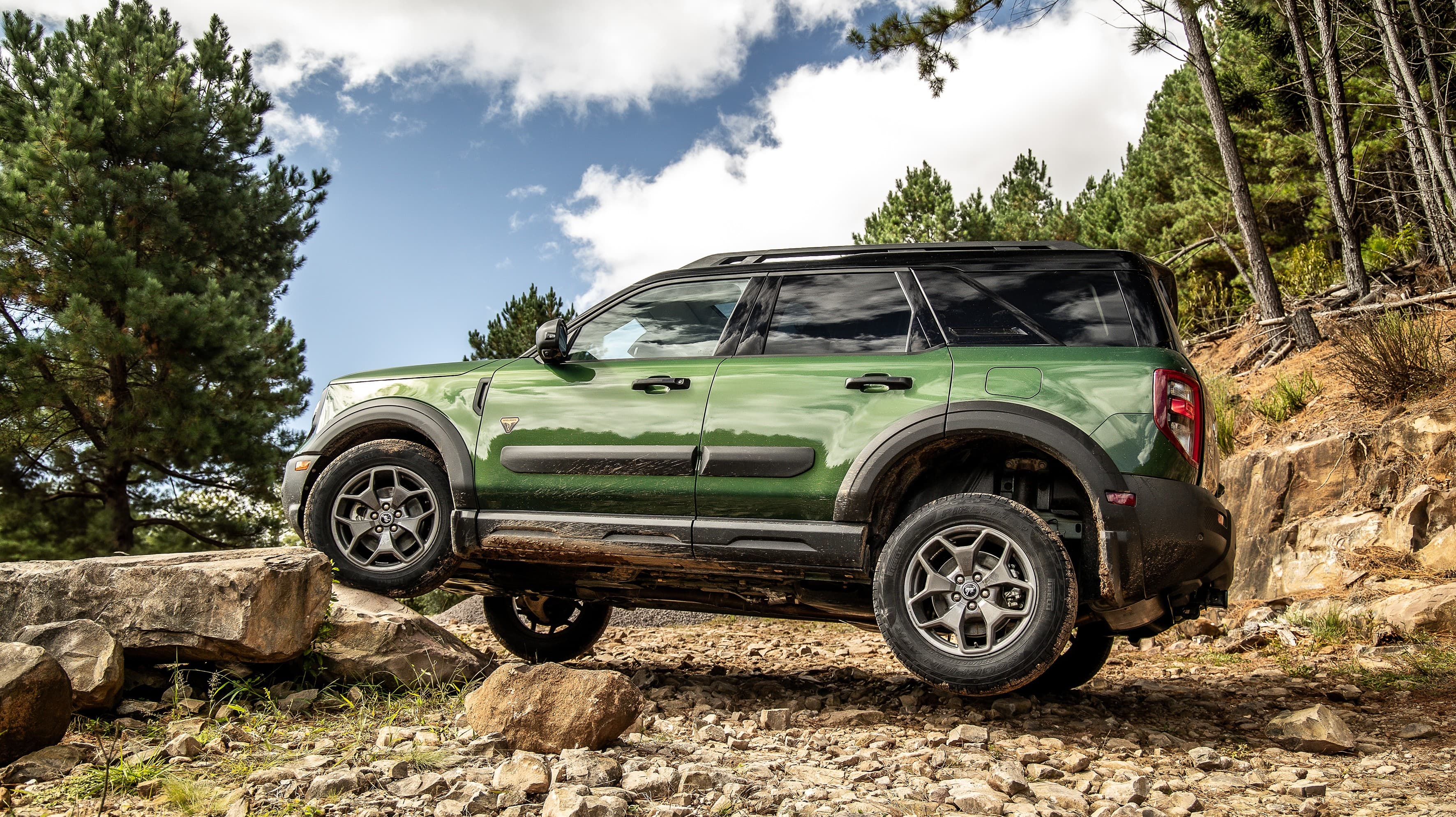 Recall afeta Ford Bronco Sport e Maverick devido a falha na suspensão
