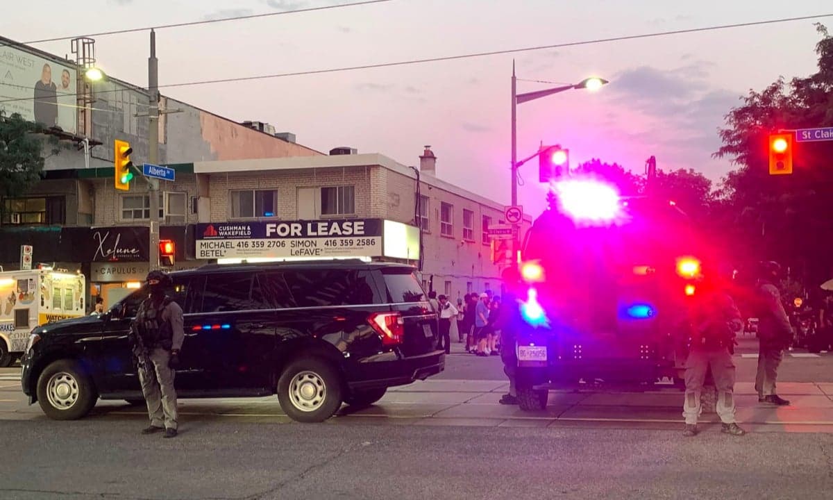Tiroteio em festival de salsa em Toronto deixa dois mortos