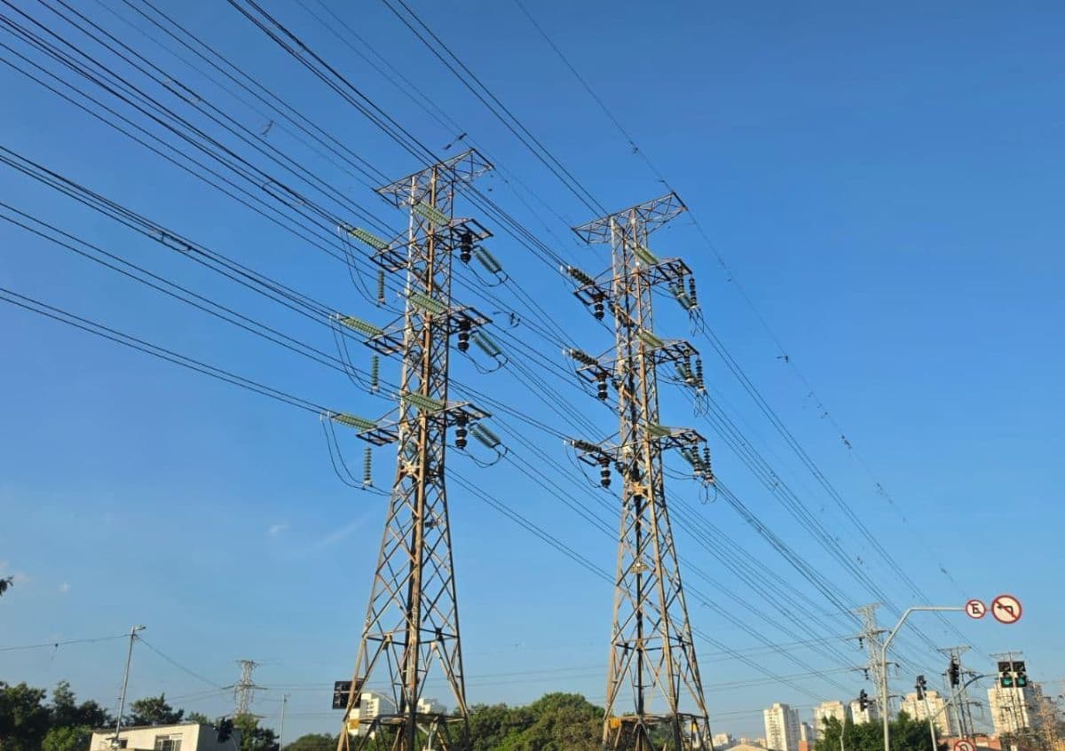 Axia Energia vende 49% em ativos de energia por R$451,5 milhões
