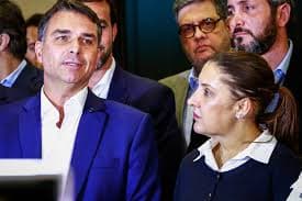 Proposta de Devolver Gastos por Pix Ganha Destaque na Campanha