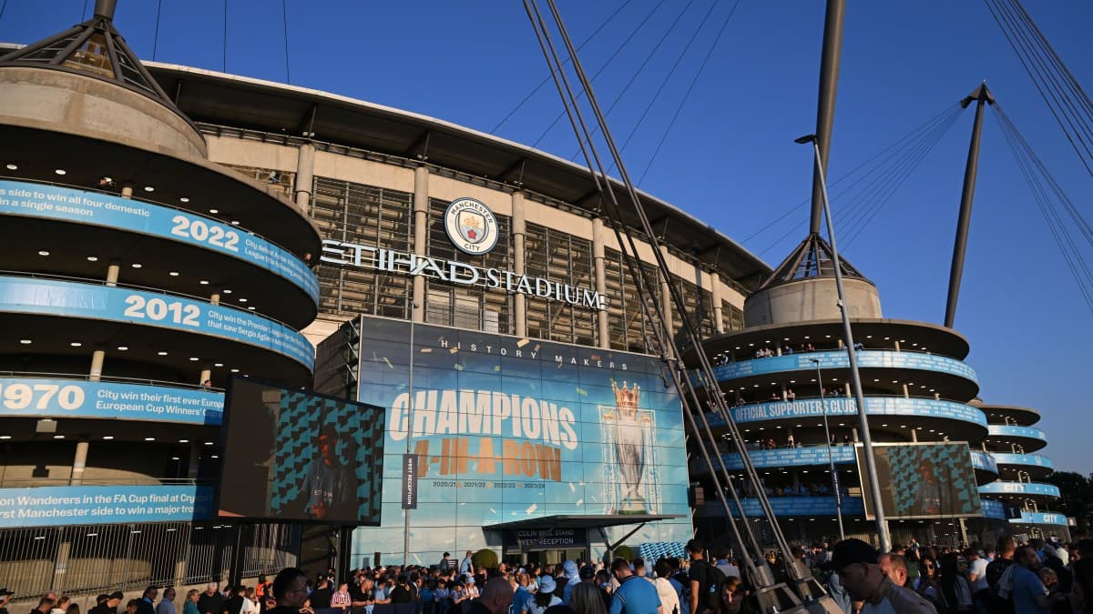 Manchester City é considerado culpado por violar regras financeiras