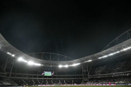 Problemas financeiros afetam o futuro do futebol brasileiro