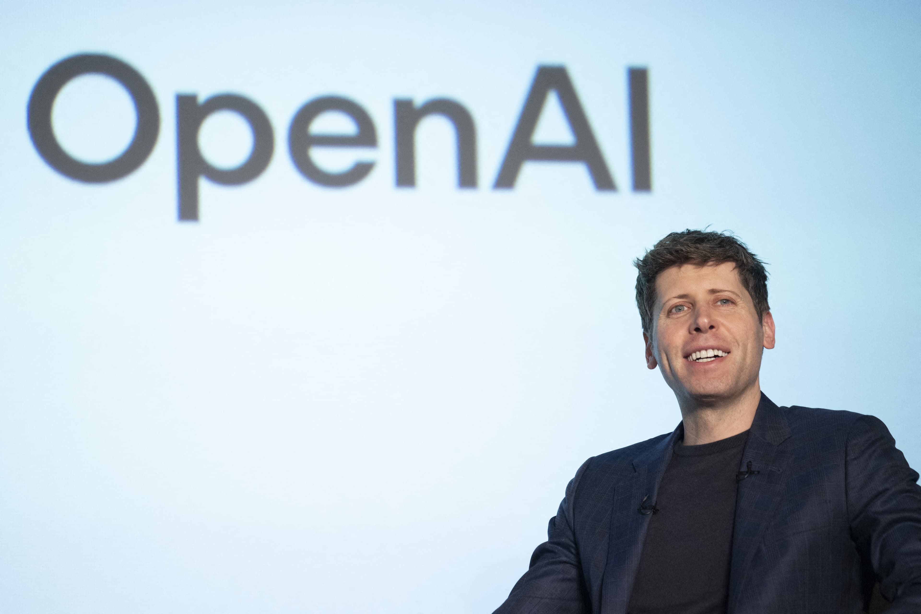 Flórida processa OpenAI por riscos a jovens usuários do ChatGPT