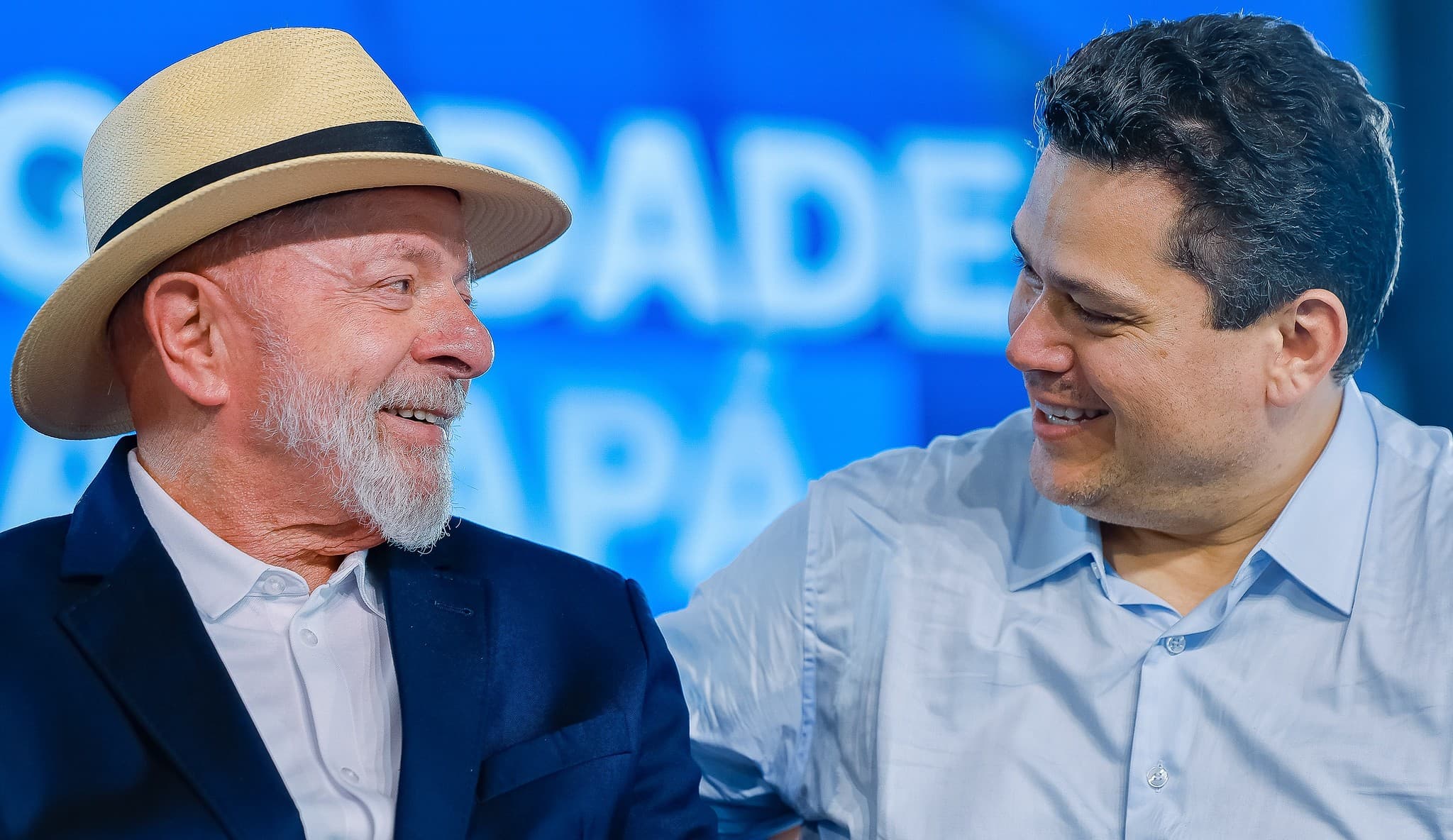 Lula e Alcolumbre inauguram exploração de petróleo no Amapá