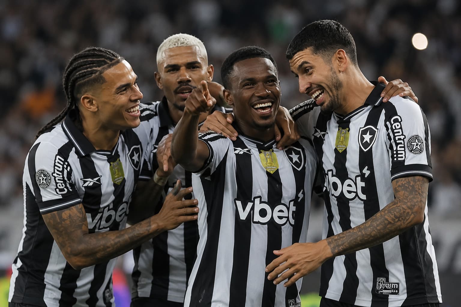 Botafogo é derrotado pelo Flamengo por 3 a 0 no Maracanã e enfrenta pressão antes do Palmeiras