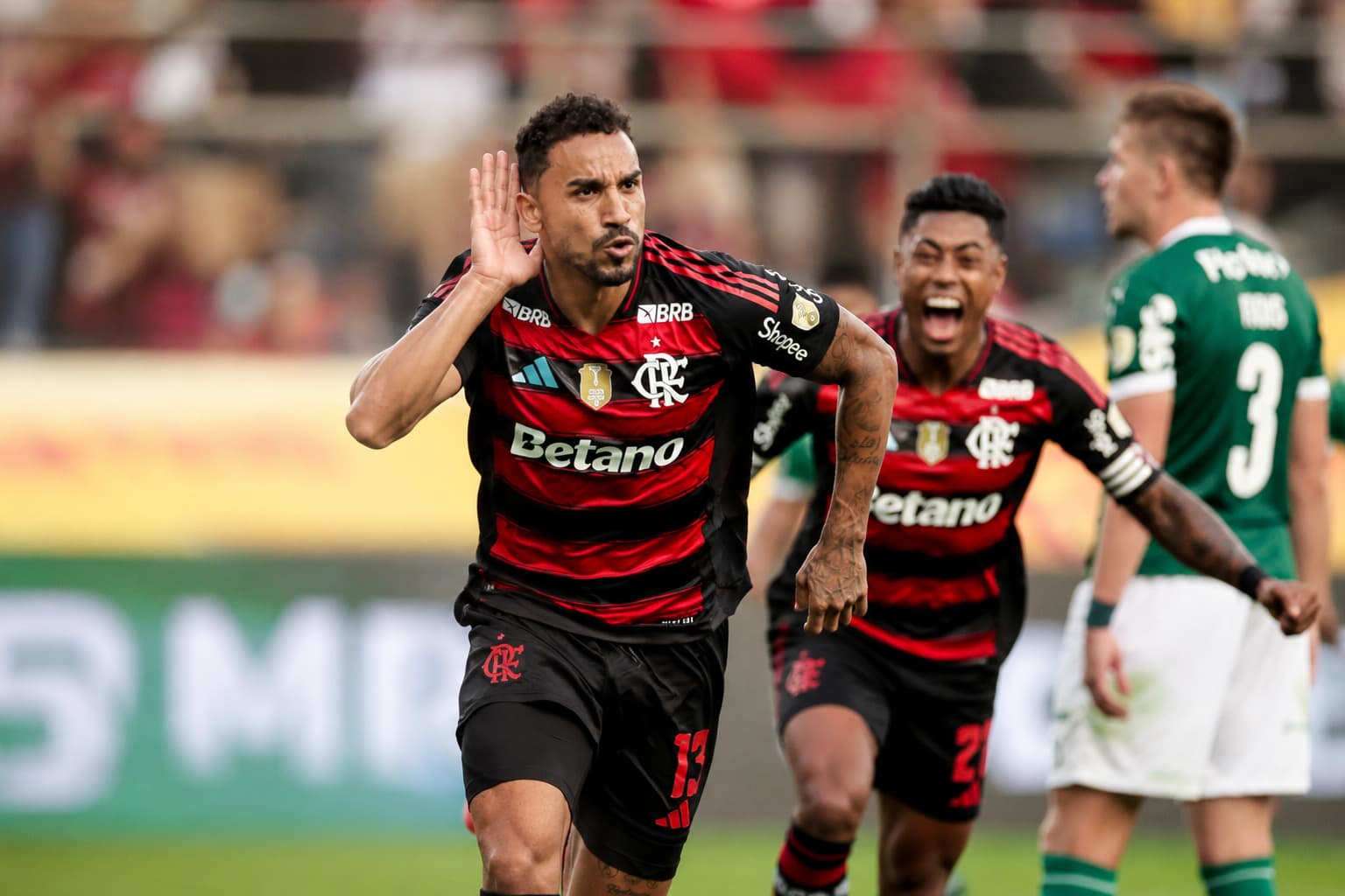 Flamengo entra em semana de clássico com o Botafogo sem Bruno Henrique e com dúvidas na defesa