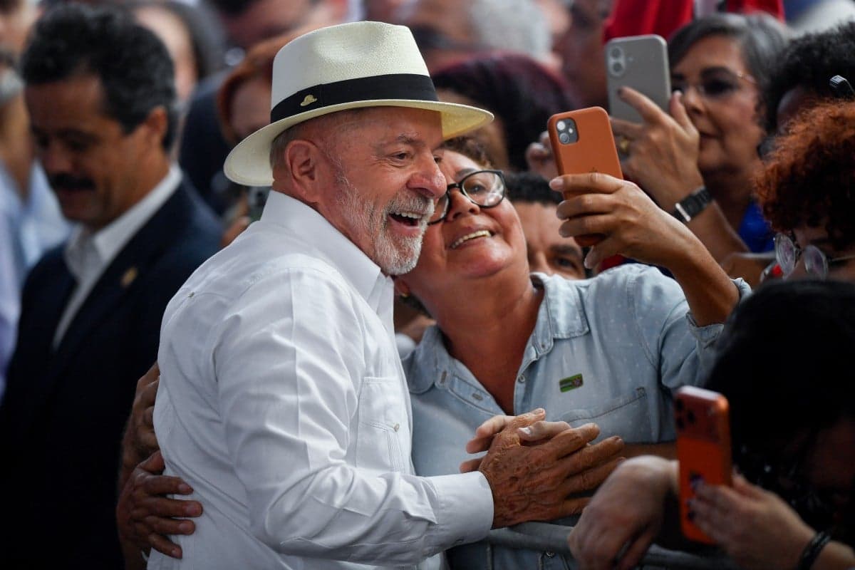 Campanha de Lula intensifica ataques e estratégias nas redes sociais contra Flávio Bolsonaro