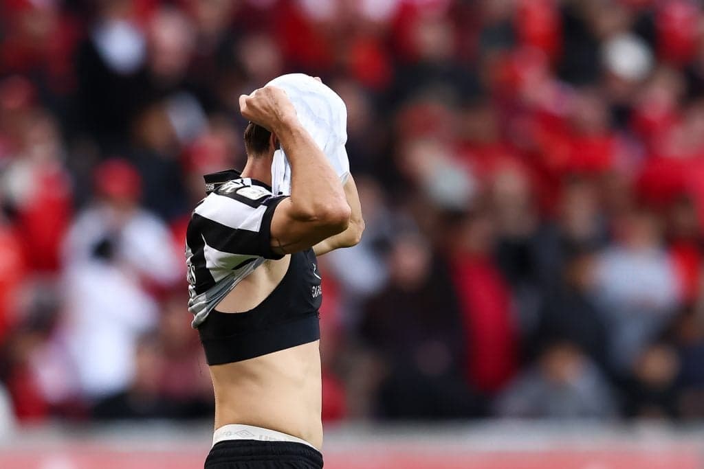 Luan Peres se defende de críticas sobre gol sofrido pelo Santos