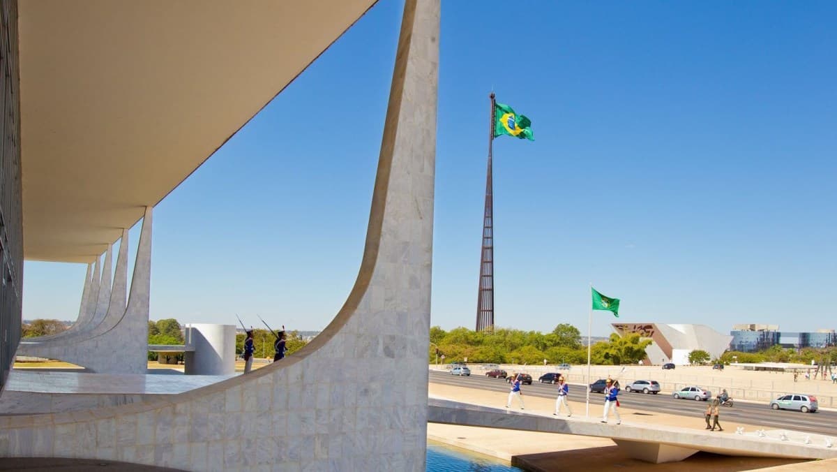 Governo Lula precisará revisar PLOA de 2027 com novos gastos
