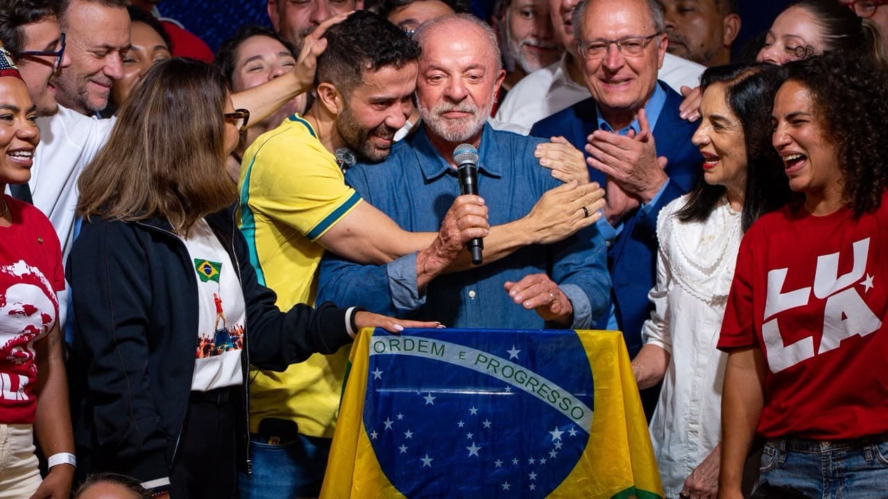 Lula vence em 21 municípios da Grande São Paulo no segundo turno