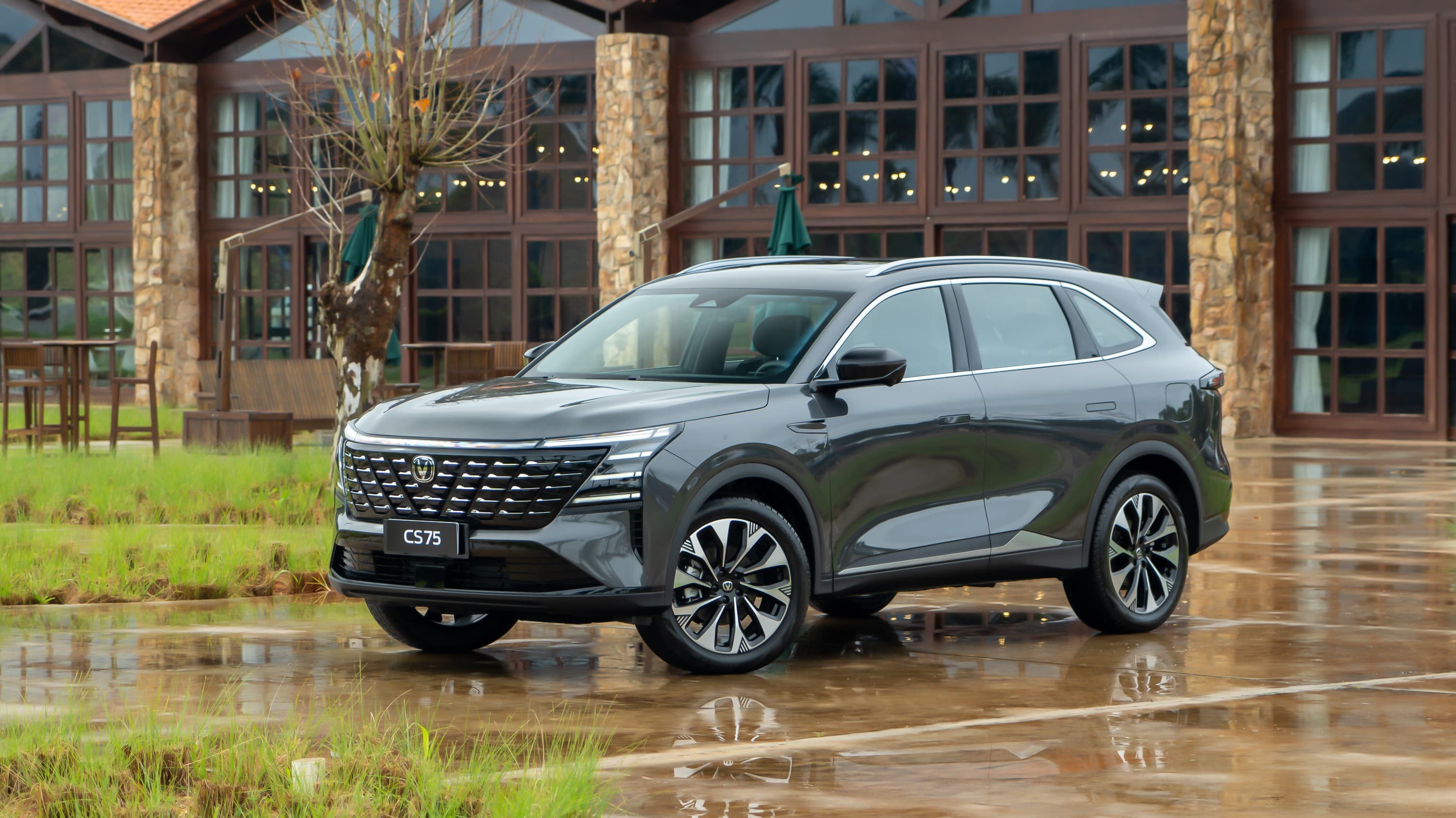 CAOA Changan lança SUV CS75 com preço promocional no Brasil