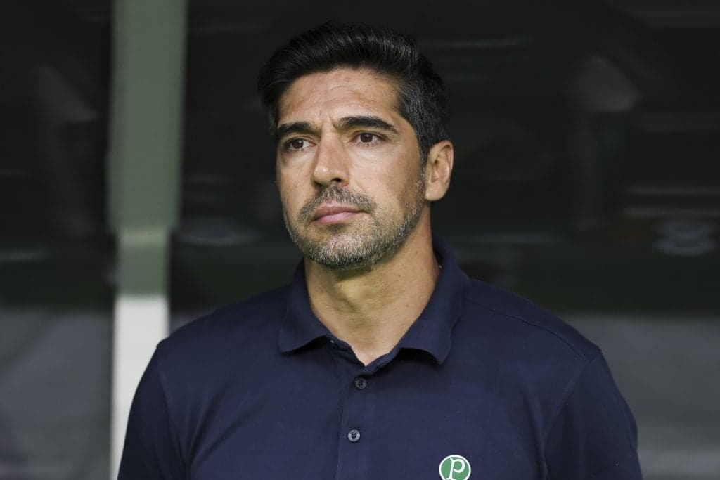 Palmeiras precisa da ajuda de rivais e resultados negativos para título
